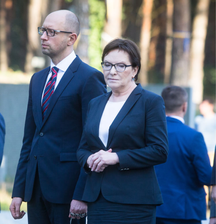 Zamach na Kopacz