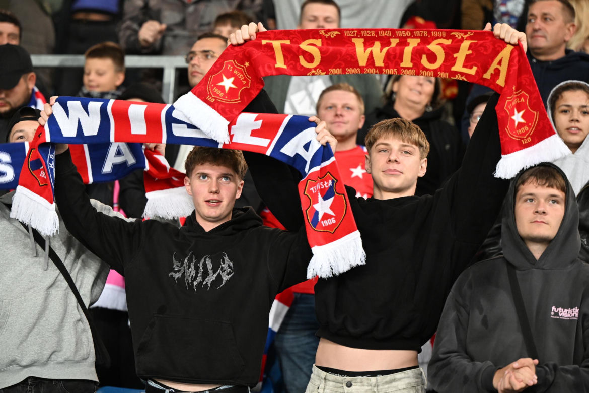 Wisła Kraków - Jagiellonia Białystok; Zdjęcia kibiców i zawodników z meczu 8. kolejki PKO BP Ekstraklasy