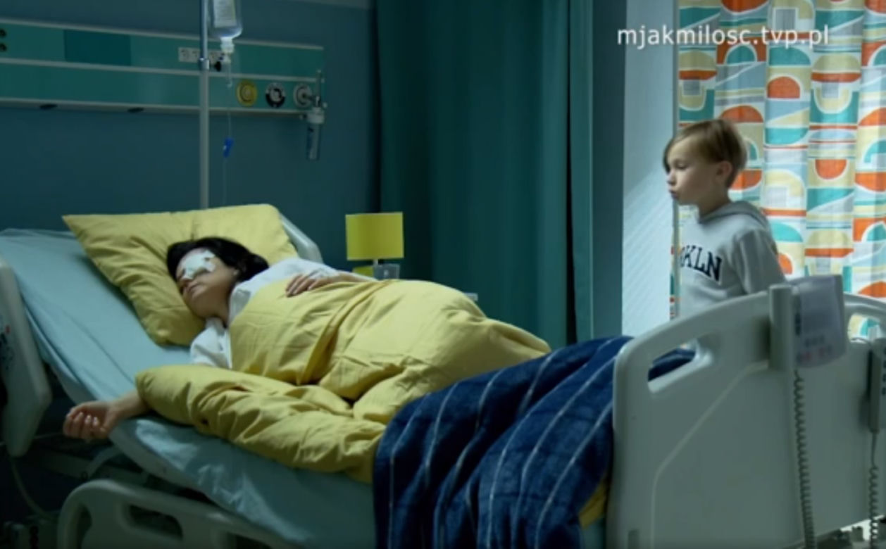 M jak miłość, Kinga (Katarzyna Cichopek), Misiek (Aleksander Bożyk)
