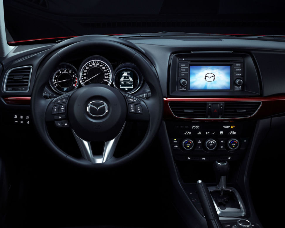 Nowa Mazda 6 2012