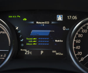Toyota Camry 2.5 Hybrid Dynamic Force 218 KM e-CVT Executive