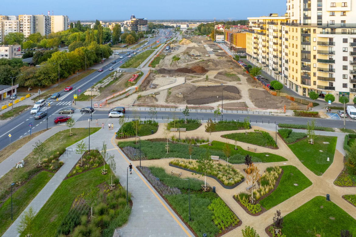 1000 drzew, 100 tysięcy krzewów i ogród zmysłów