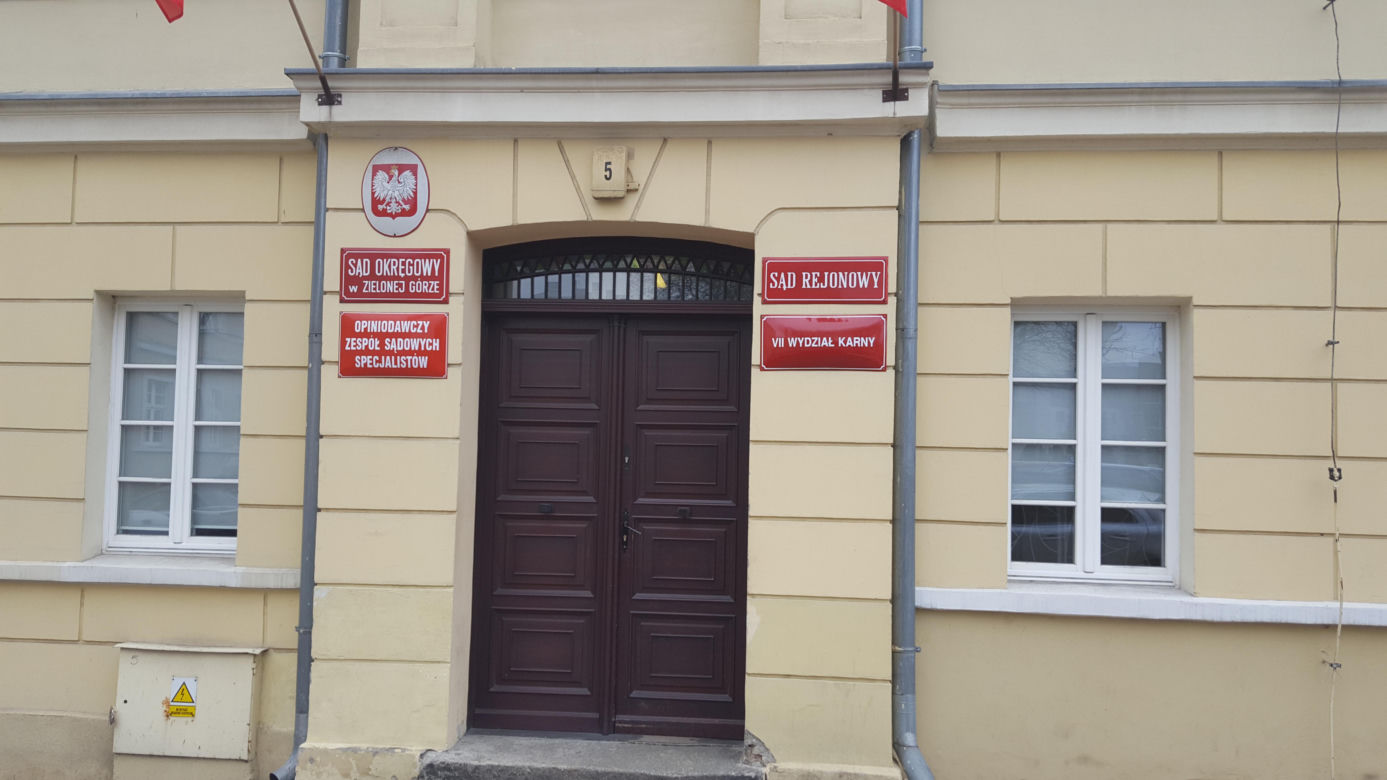 Proces właściciela psów odroczony