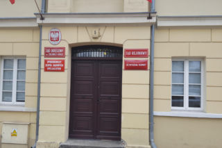 Proces właściciela psów odroczony