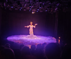 Monodram The Other Mozart Sylvii Milo na Manhattanie