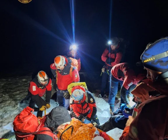 Dramat w Tatrach. Z narażeniem zdrowia ratowali kobietę