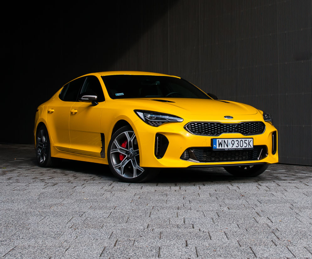 Kia Stinger GT 3.3 V6 T-GDI 366 KM 8AT AWD