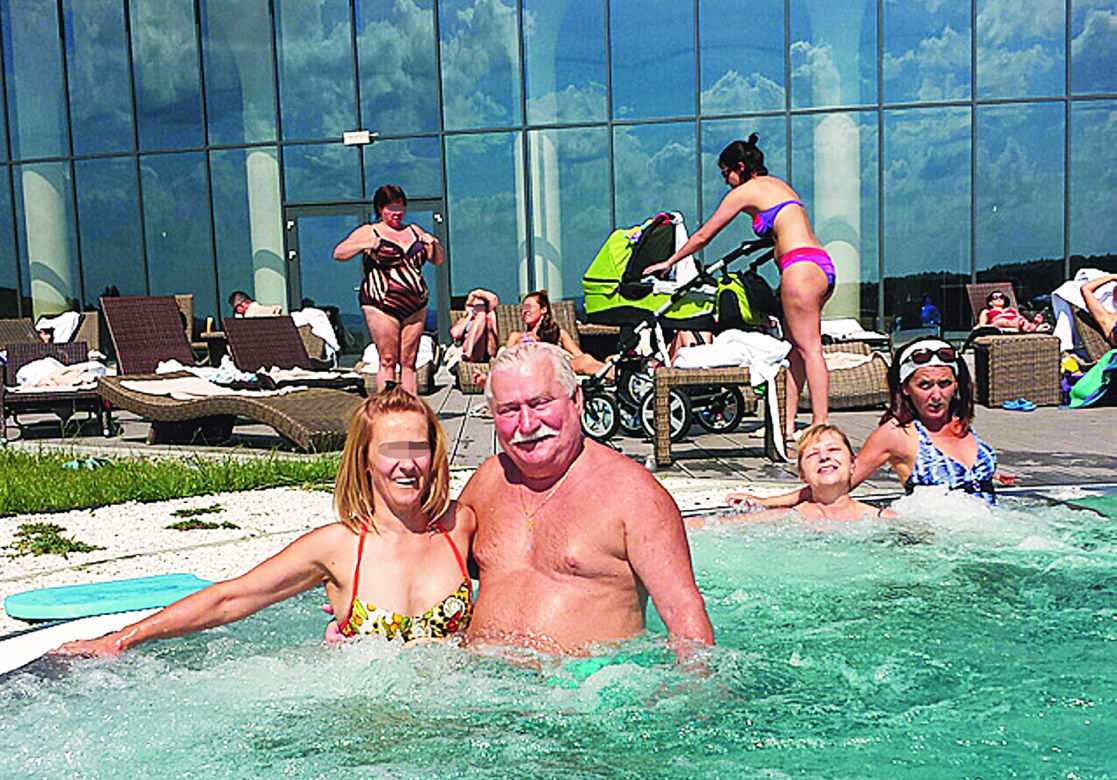 	Lech Wałęsa za jeden wykład ZGARNIA aż 340 tysięcy! 