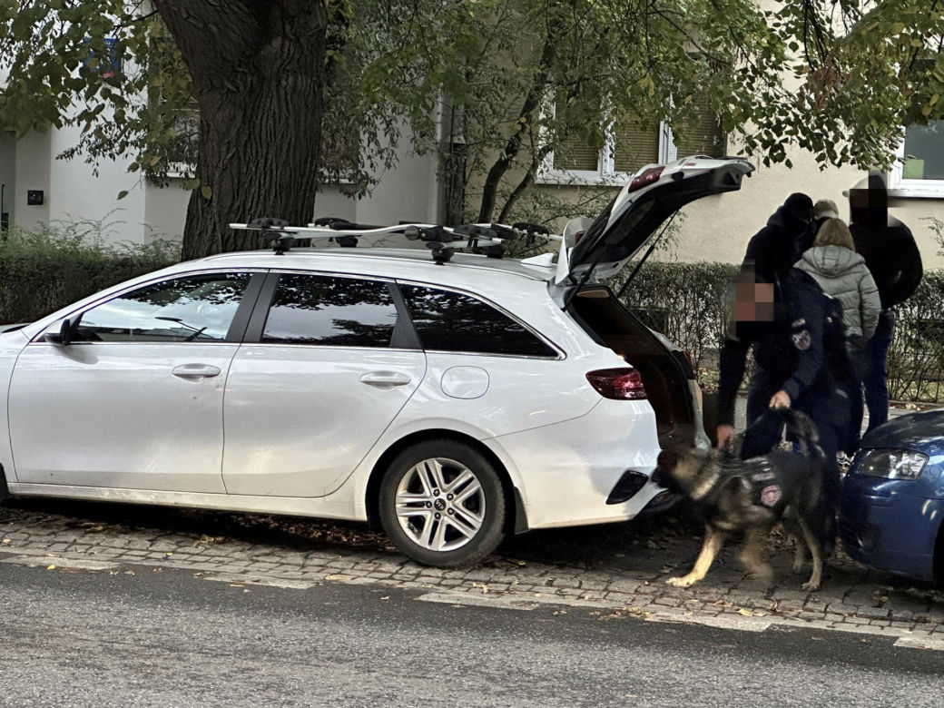 Antyterroryści na Saskiej Kępie. Pilna akcja służb przy Paryskiej