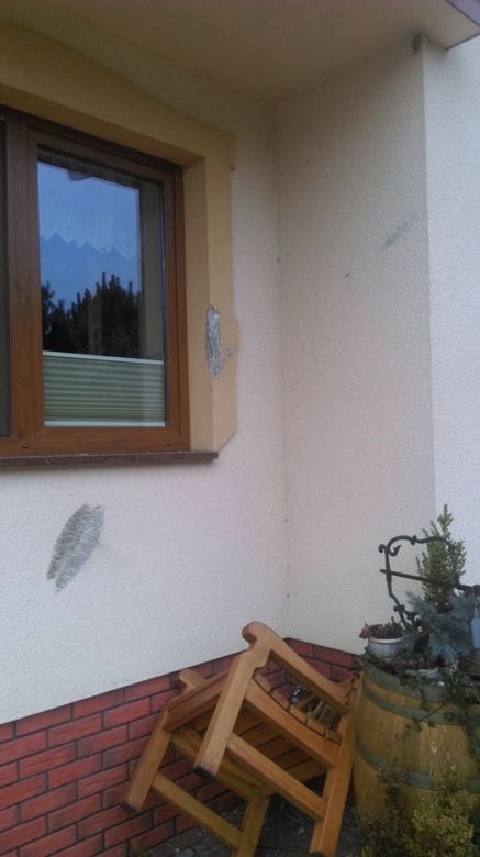 KURIOZALNY przypadek na drodze w Gromniku. Ciężarówka zgubiła... koło 