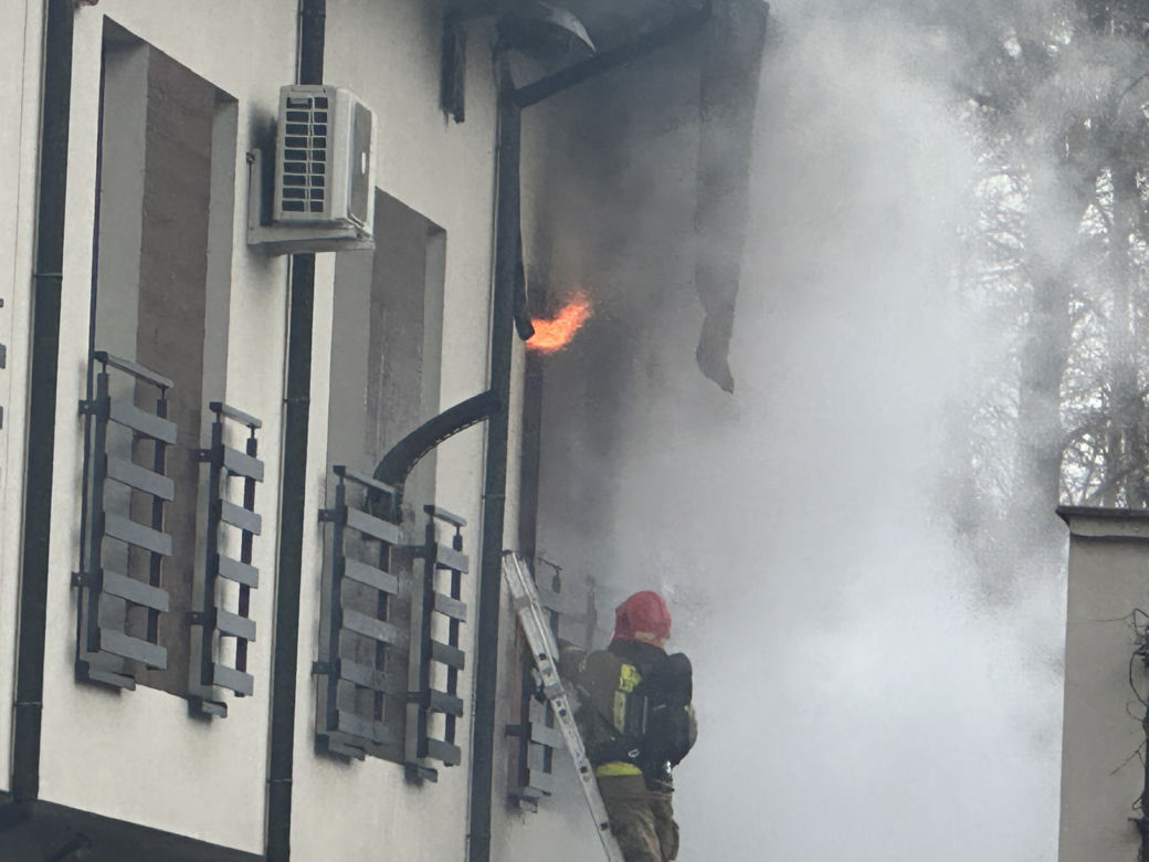 Potworny pożar w Markach. Strażacy znaleźli zwęglone zwłoki