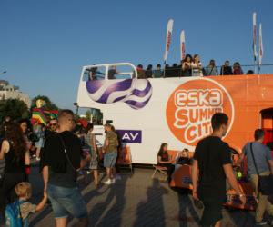 ESKA Summer City Bus z Play. Na miasto wyjedzie dwupiętrowy autobus! Tak było w innych miastach