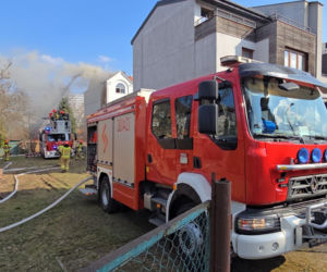 Pożar poddasza w domu jednorodzinnym na Bielanach