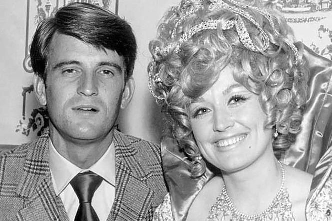 Dolly Parton i Carl Dean. Wielka miłość z bolesną tajemnicą w tle. Przeszli razem przez wszystko