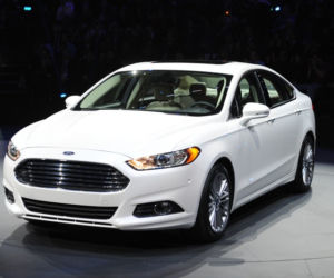 Ford Mondeo na salonie samochodowym w Detroit