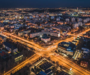 Kraków niczym Las Vegas. Takich zdjęć nocnego miasta jeszcze nie widziałeś!