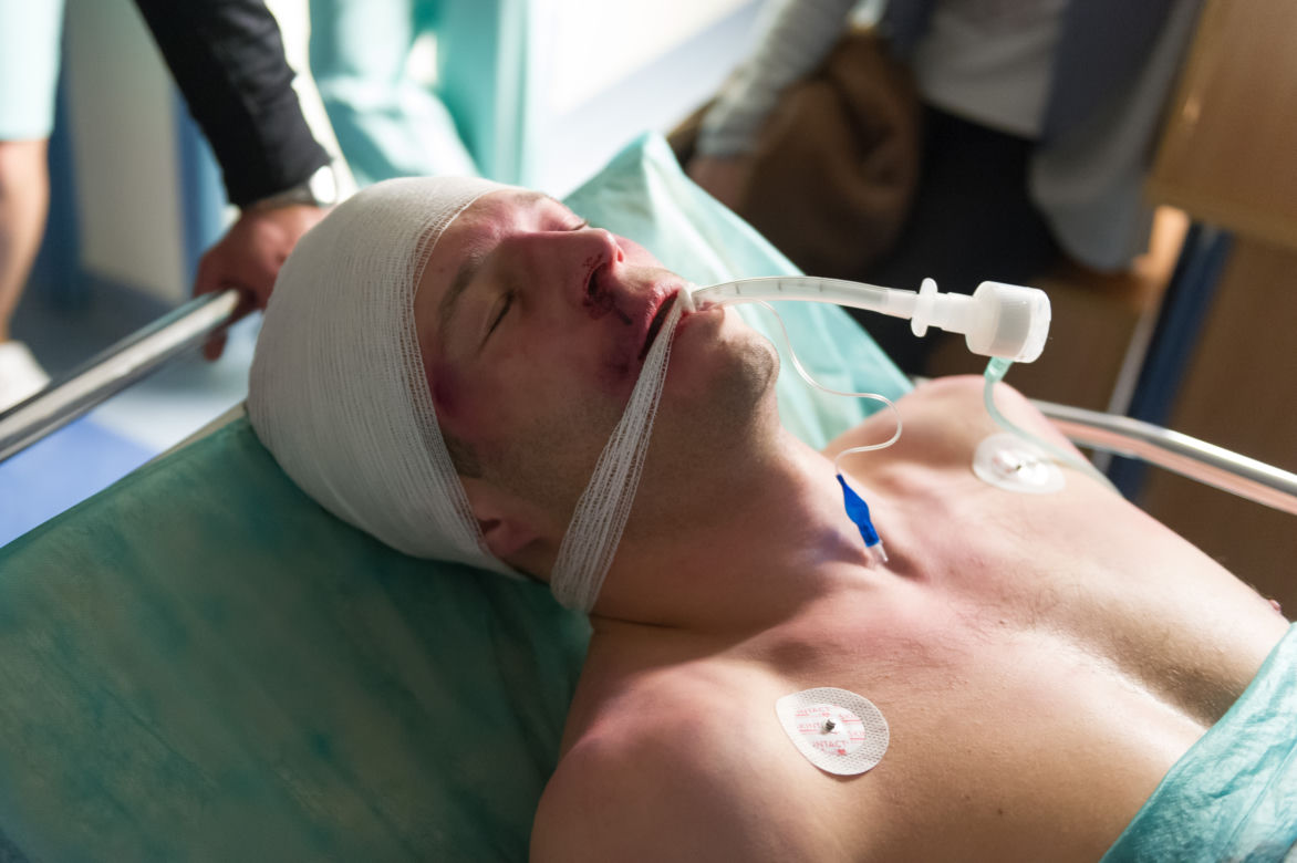 Na Wspólnej odcinek 2483, Olaf (Maciej Brzoska)