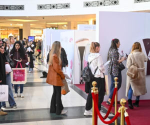 nieZWYKŁA KOBIETA”