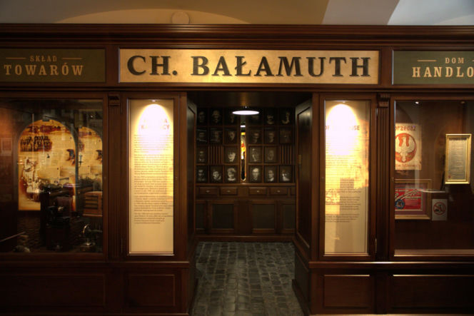 Tak zaczynała się historia Papieża Polaka. Przeszliśmy drogę życia Karola Wojtyły