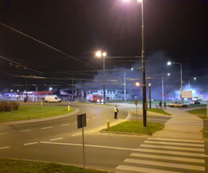 Lublin: WIELKI POŻAR przy ul. Grygowej. DRAMATYCZNA akcja strażaków! Zobacz