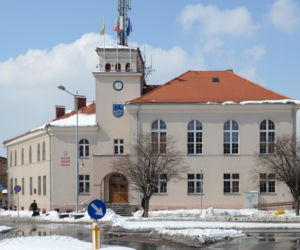 Jedno z najpiękniejszych miast na Śląsku leży blisko Katowic. Zachwyca zabytkowym ratuszem