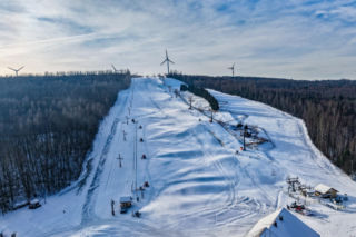 Armatki pracują pełną parą. Góra Kamieńsk szykuje się na start sezonu
