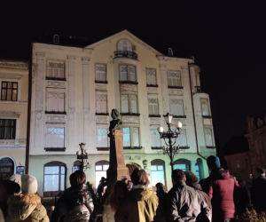 Historia Tarnowa opowiedziana światłem - mapping 3D na Placu Kazimierza