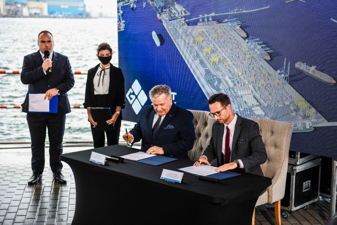 Morawiecki w Porcie Gdynia