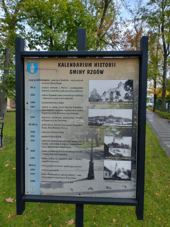 Leży na pograniczu dwóch historycznych krain. Jedno z najpiękniejszych miast w woj. łódzkim