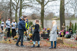 Pierwsza miłość, odc. 4157: Skandal na pogrzebie Stika! Tylko Marta wie, że urna jest pusta - ZDJĘCIA