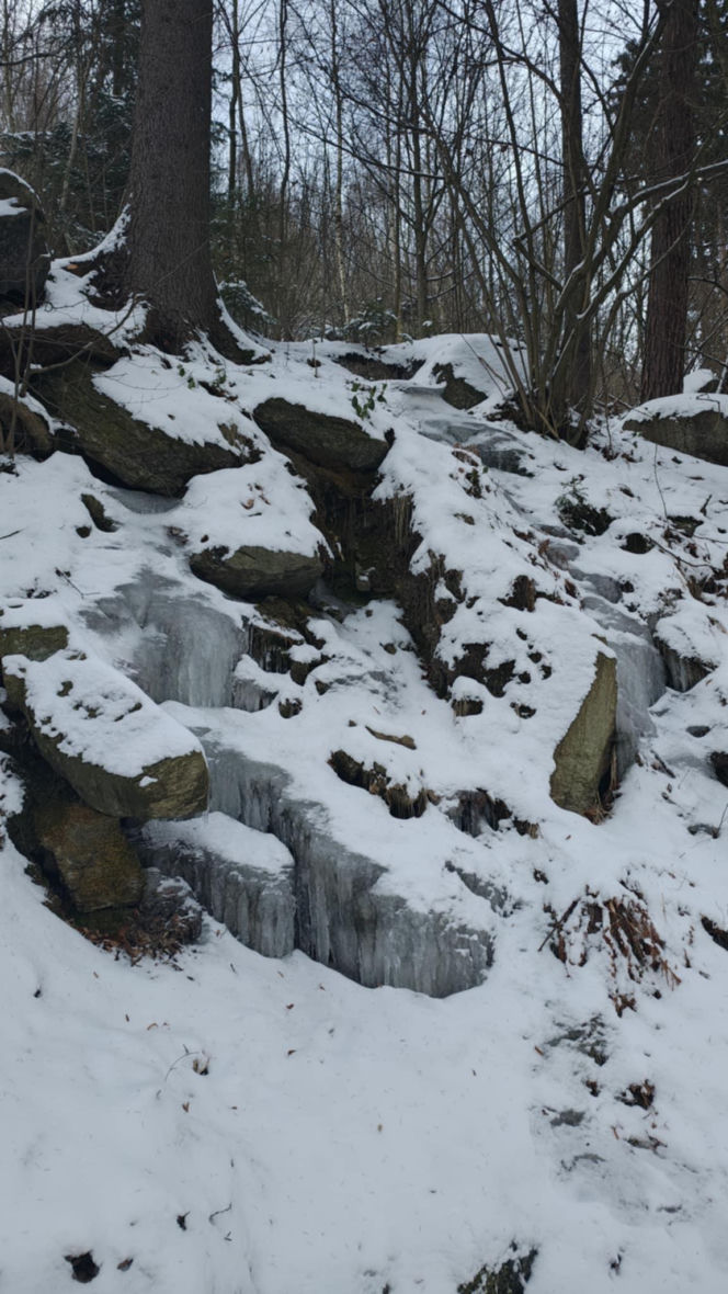 Perła Zachodu zimą zachwyca. Ten kultowy szlak prowadzi do schroniska nad przepaścią