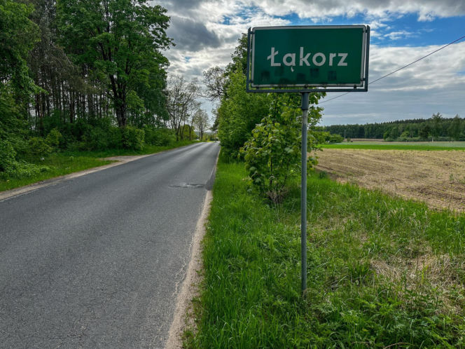 Zabił matkę młotem budowlanym? Wieś wciąż pyta: „Co tam się stało?”