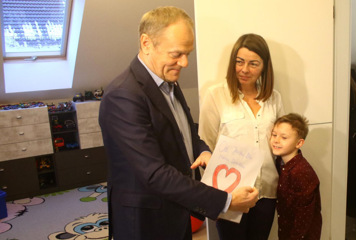 Donald Tusk odwiedził 7-letniego Jasia