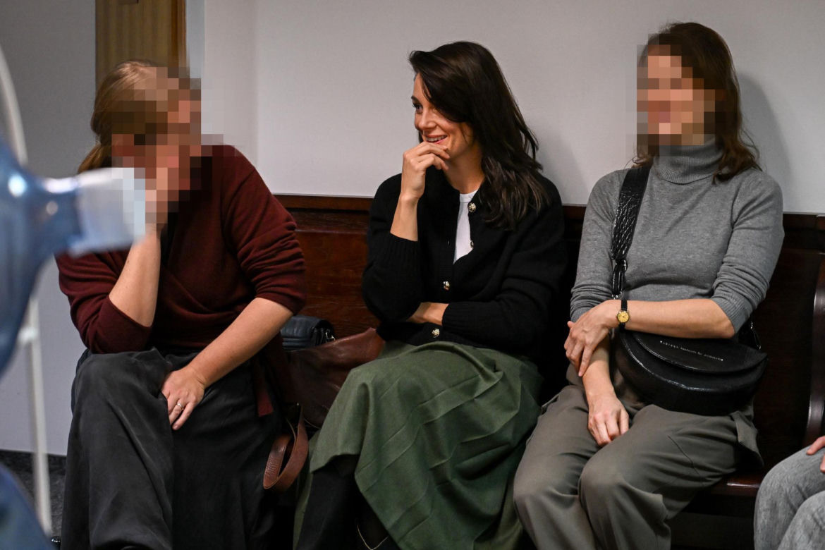 Katarzyna Wajda i Mateusz Wajda w sądzie