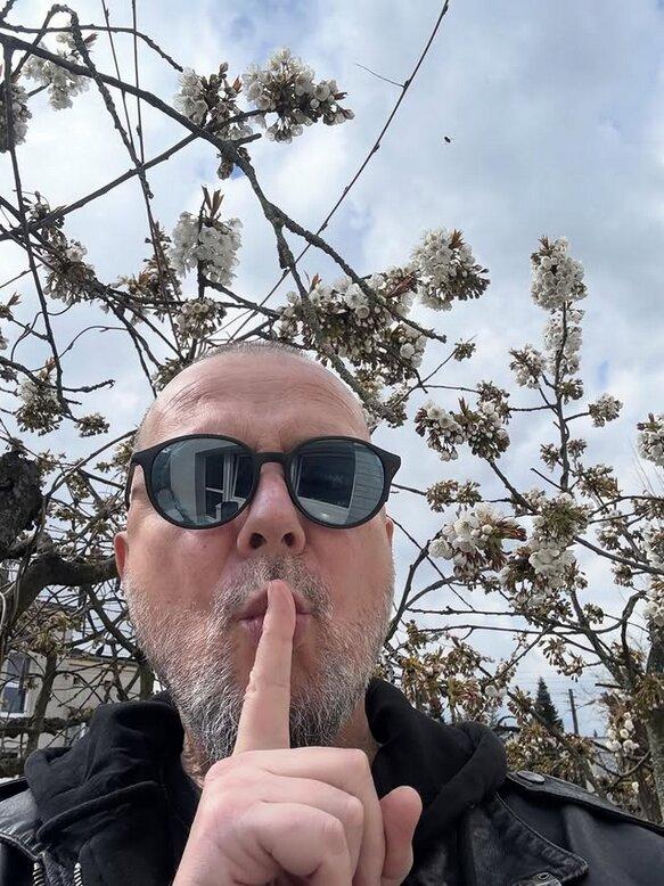 Polski gwiazdor rocka trafił do szpitala. Szokujące doniesienia!