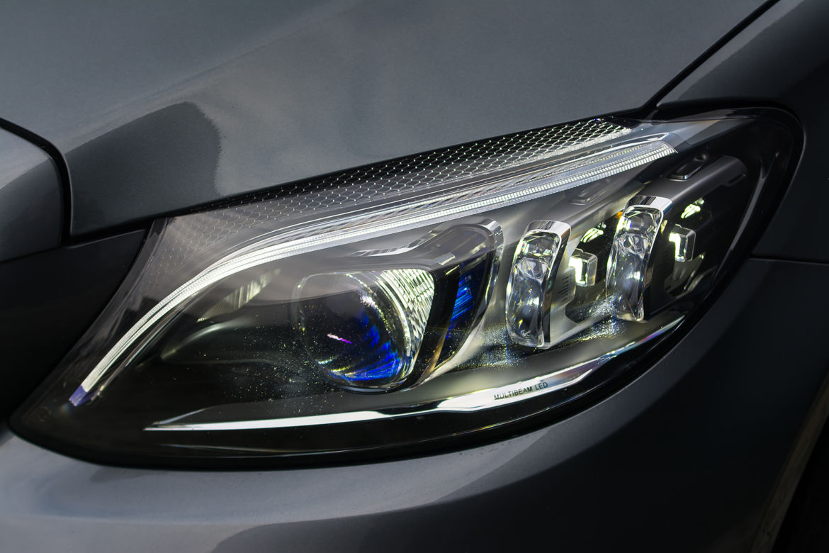 Mercedes-Benz C220d Kombi 4Matic 9G-Tronic AMG Line