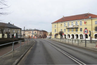 To najpiękniejsze miasteczko w woj. łódzkim. Zachwyca zabytkowymi mieszczańskimi domami