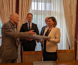 Przekazanie aktu