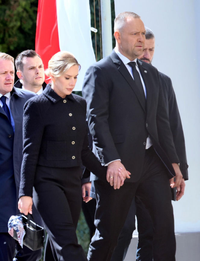 Ból, rozpacz, łzy. Poruszające sceny na pogrzebie Łukasza Litewki