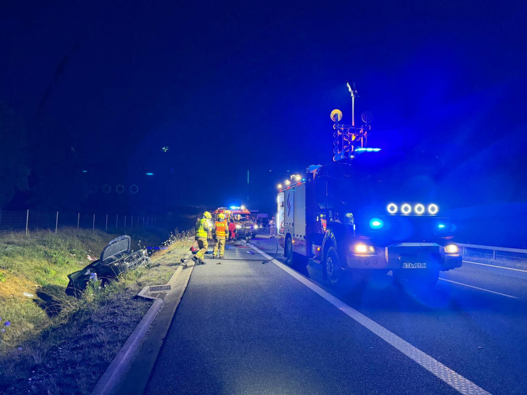 Groźny wypadek na A4 koło Tarnowa w piątek nad ranem 12.07.2024r.