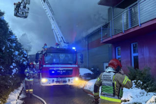 Pożar hali magazynowej w Skawinie