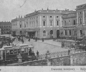 Komunikacja miejska sprzed lat: Tak wyglądały krakowskie tramwaje! [ZDJĘCIA]