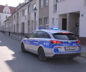 Szczecińska policja apeluje: Zostań w domu!