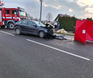 Mężczyzna zginął na miejscu. Tragiczny wypadek na DK 74