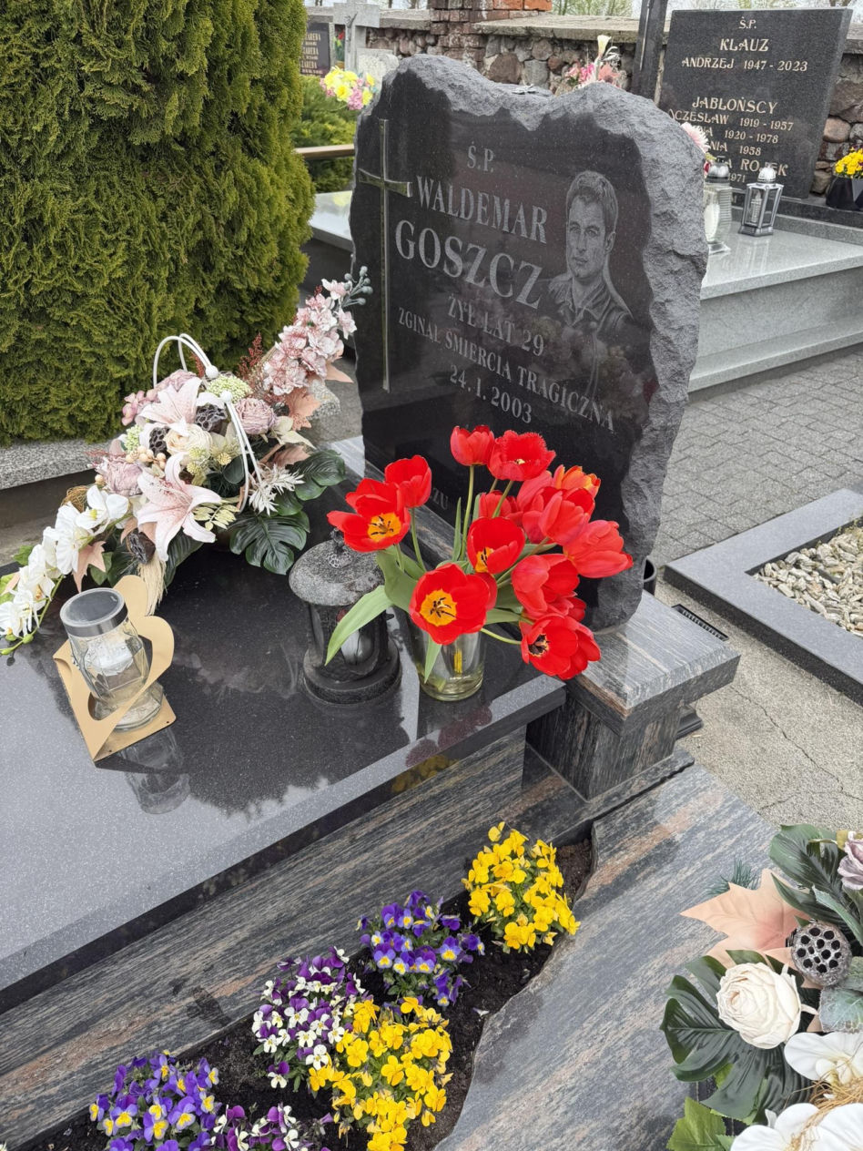 Grób Waldemara Goszcza