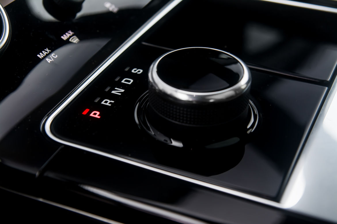 Range Rover Velar First Edition R-Dynamic D300 HSE