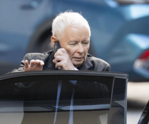 Kaczyński będzie jak Dionizos! Kiście winogron uginają się od słodyczy