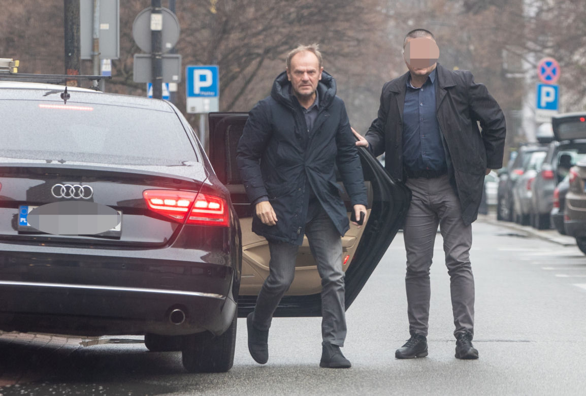 Tak na twarzy zmienił się Donald Tusk po chorobie