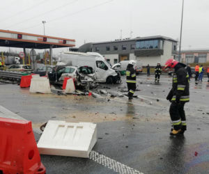 Pijany Łotysz taranował na A2