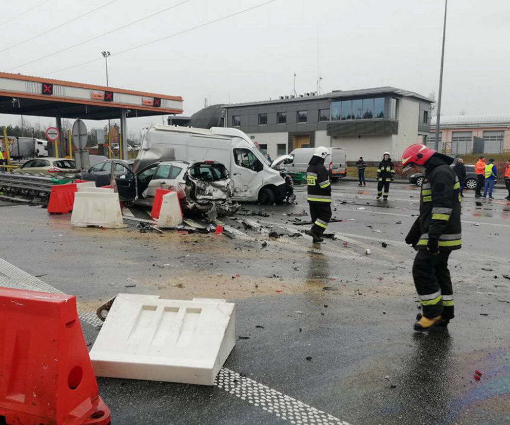 Pijany Łotysz taranował na A2